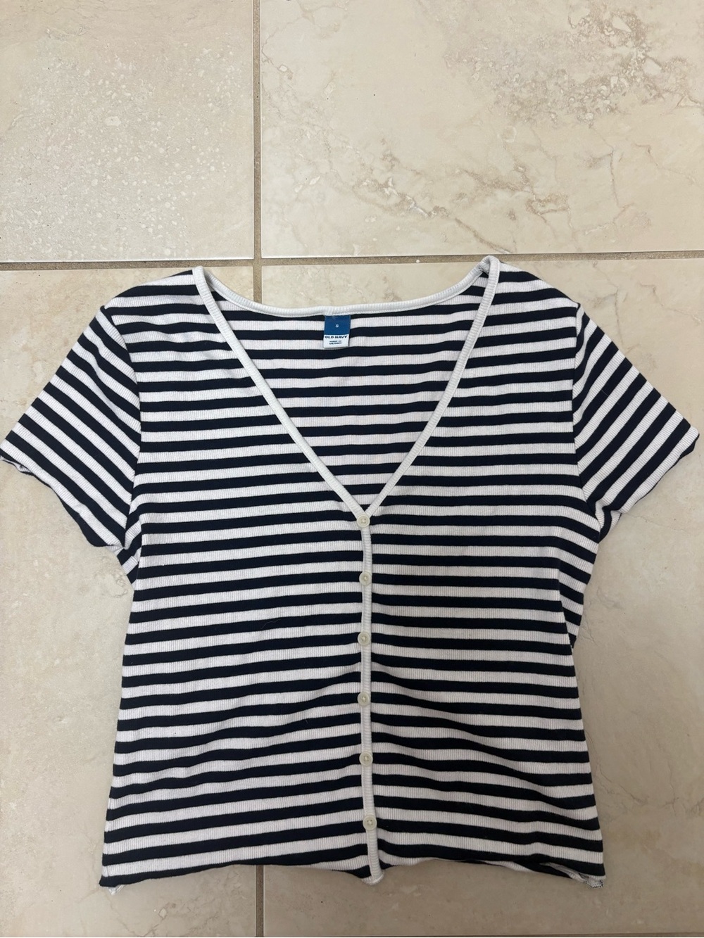 Small Old Navy Black & White Striped Short Sleeve Button-Front Top